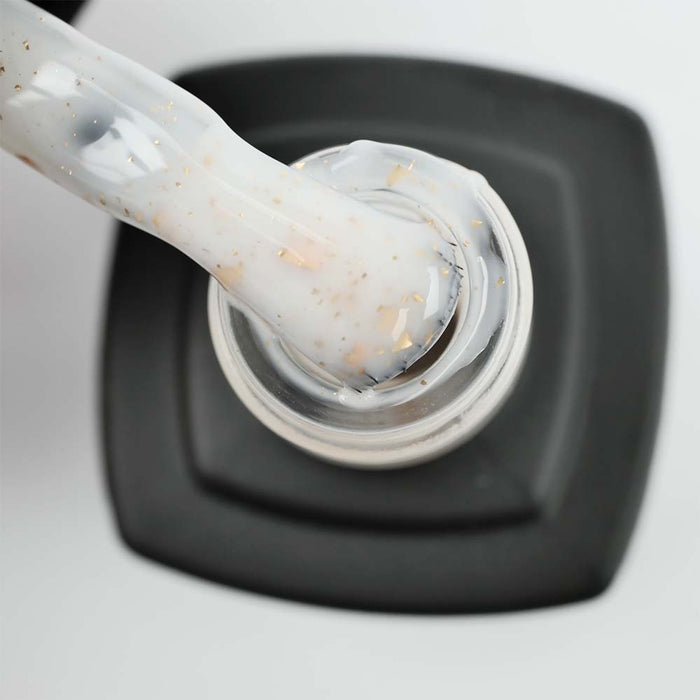 MOON FULL Leaf Rubber BASE 8 ml №01