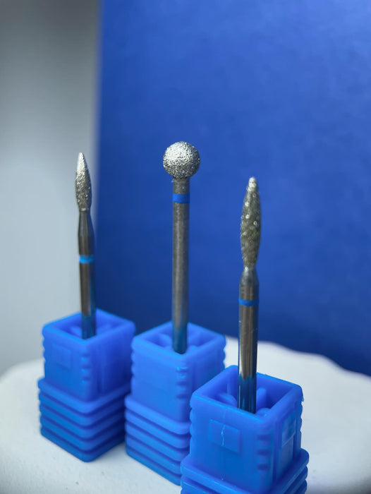 NAILSOFTHEDAY Diamant-Fräser “Kugel” blau 4 mm