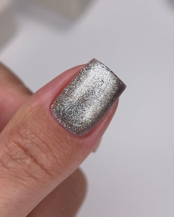 NAILSOFTHEDAY Gel polish Cat Eye 01, 6 ml - Ivaka Store