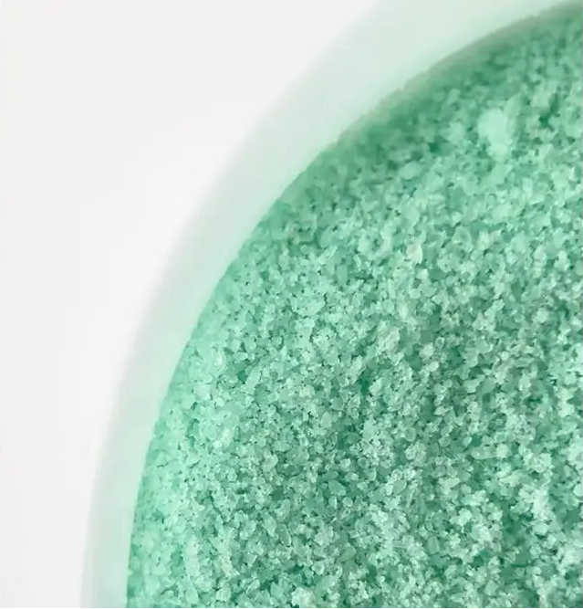 Shelly Sea salt for pedicure and manicure with with allantoin, green tea extract and rosemary, 550 g - Ivaka Store