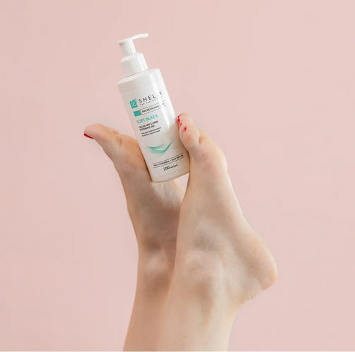 Shelly Keratolytisches Gel zur Entfernung von Hühneraugen und Hornhaut „Soft Blade“, 200 ml - Ivaka Store