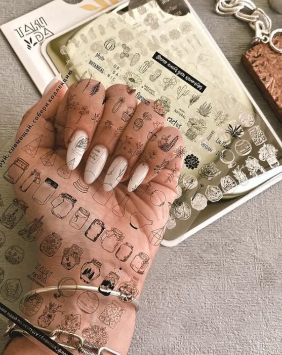 DEMO Taki Da 16 FLORA – Große Platte mit DEMO-BLATT