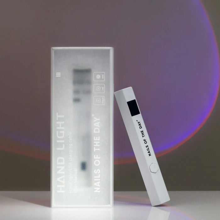 NAILSOFTHEDAY Nagellampe – Weiß, Taschenlampe für Ober- und Unterformen - Ivaka Store