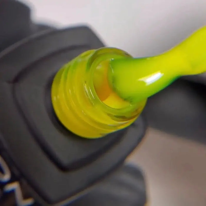 MOON FULL NEON rubber BASE 8ml №02