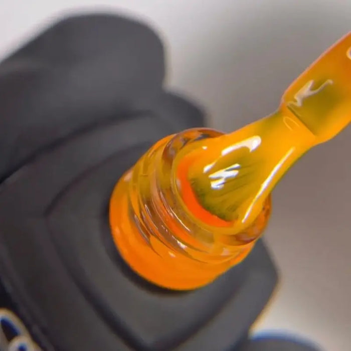 MOON FULL NEON rubber BASE 8ml №04